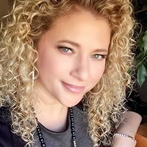 Meet your Posher, Brigette